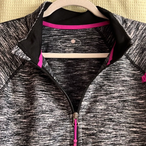 Ladies zip up - Picture 2 of 5